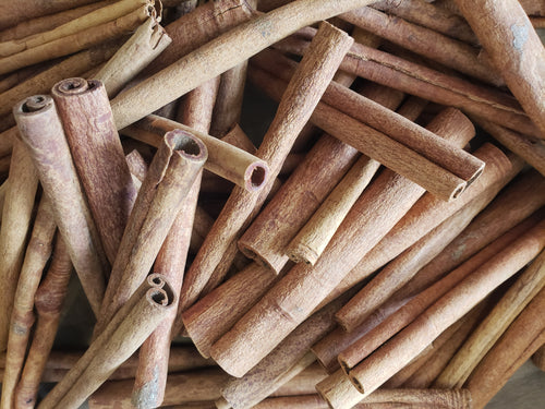 Cinnamon Sticks ( True)